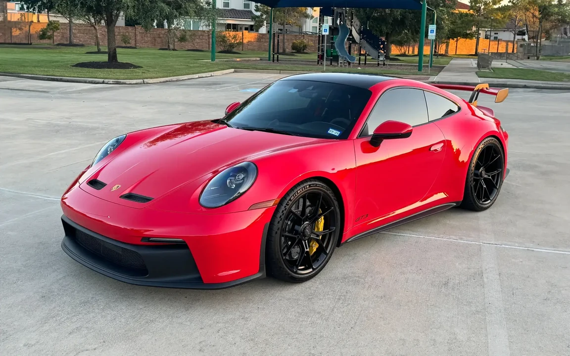 2022 Porsche 992 GT3 - Image 3 of 6