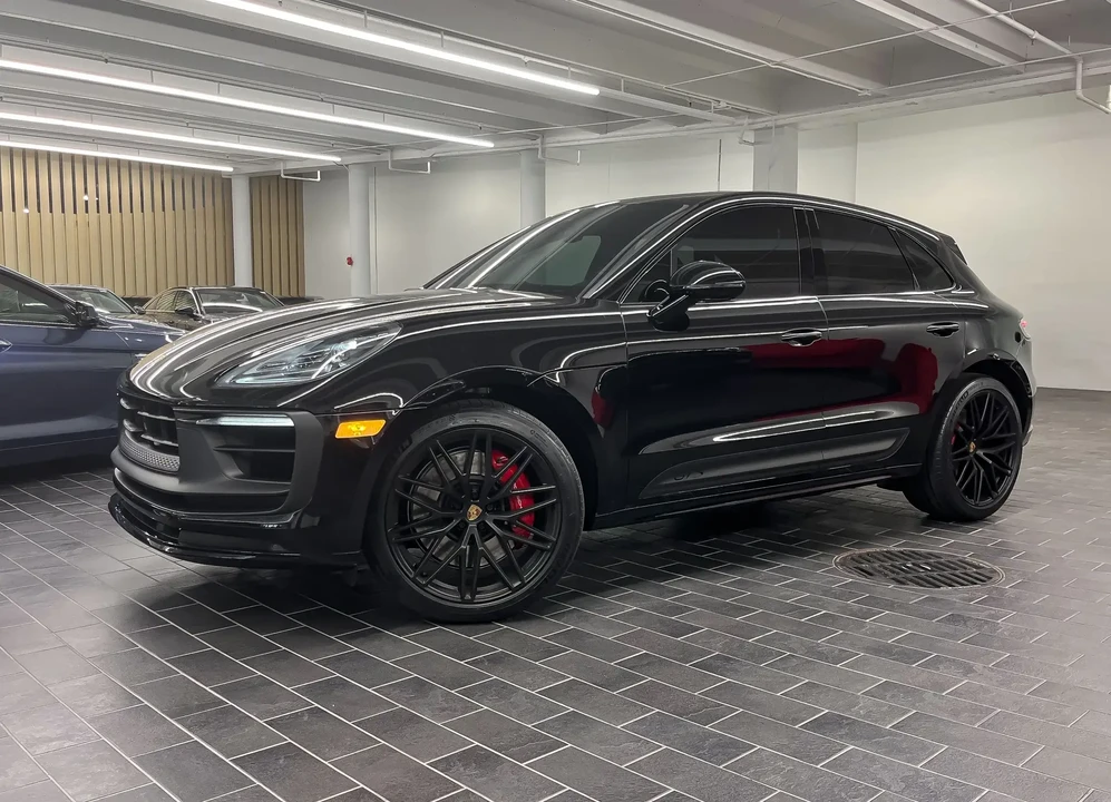 2022 Porsche Macan GTS - Image 4 of 6