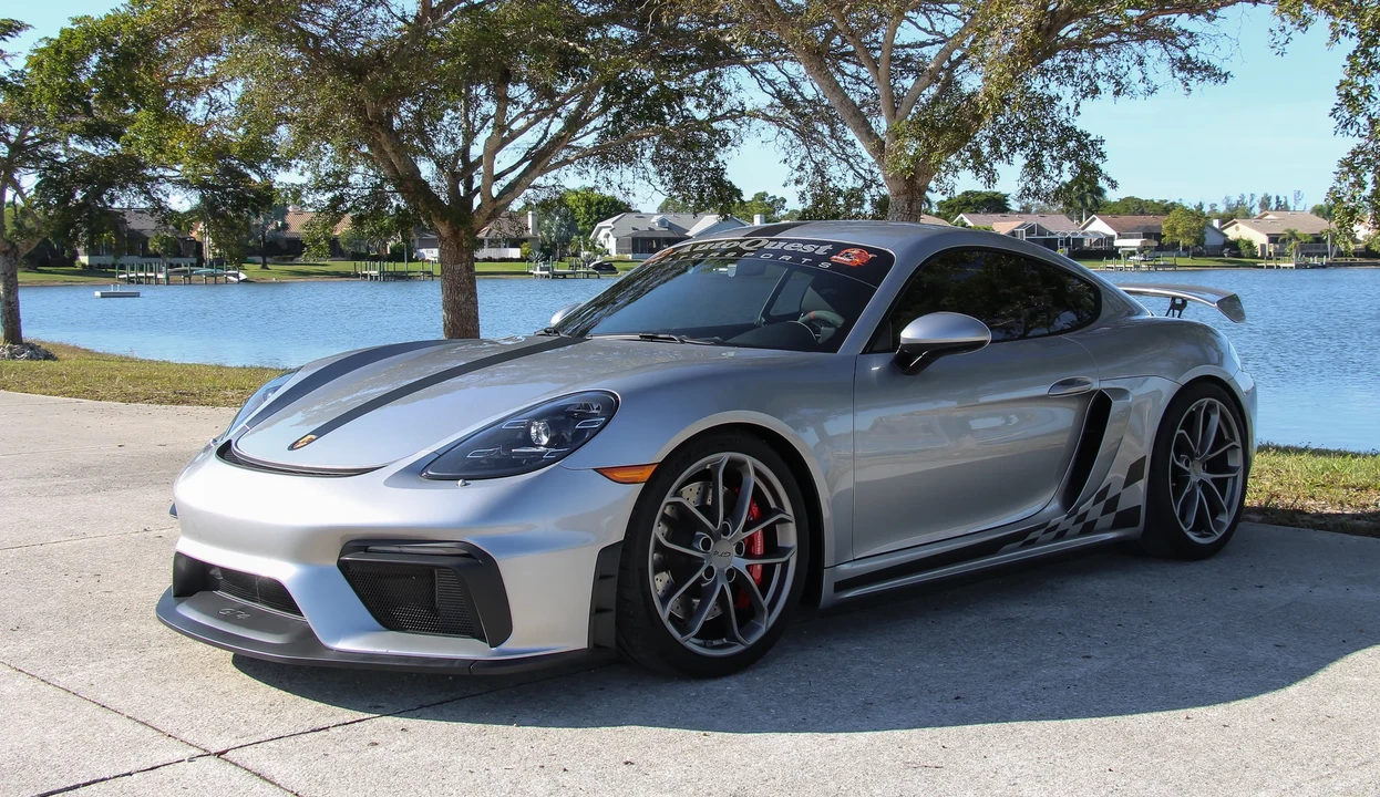 2023 Porsche 718 Cayman GT4 - Image 3 of 6