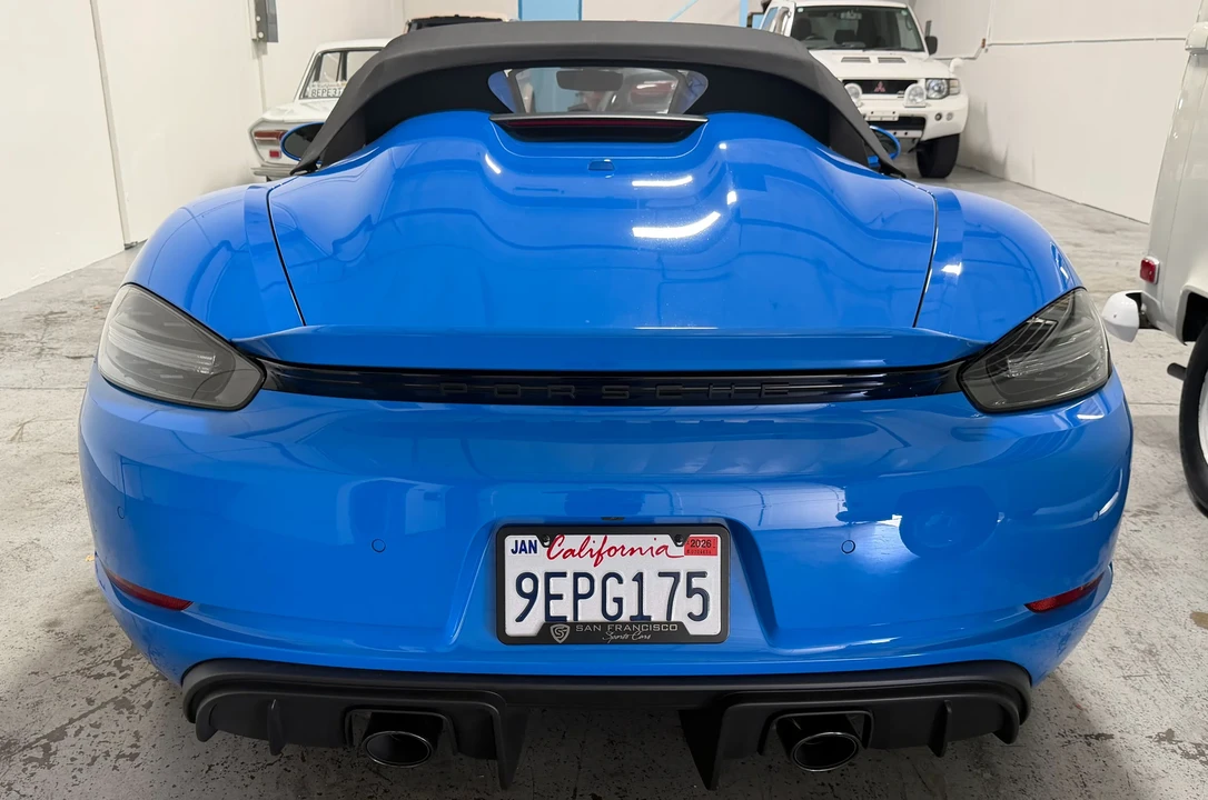 2023 Porsche - Image 15 of 31