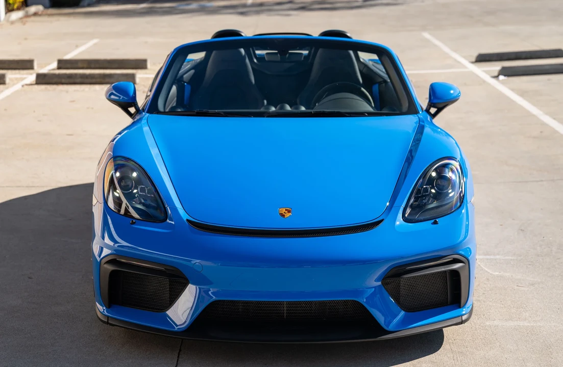 2023 Porsche - Image 6 of 31