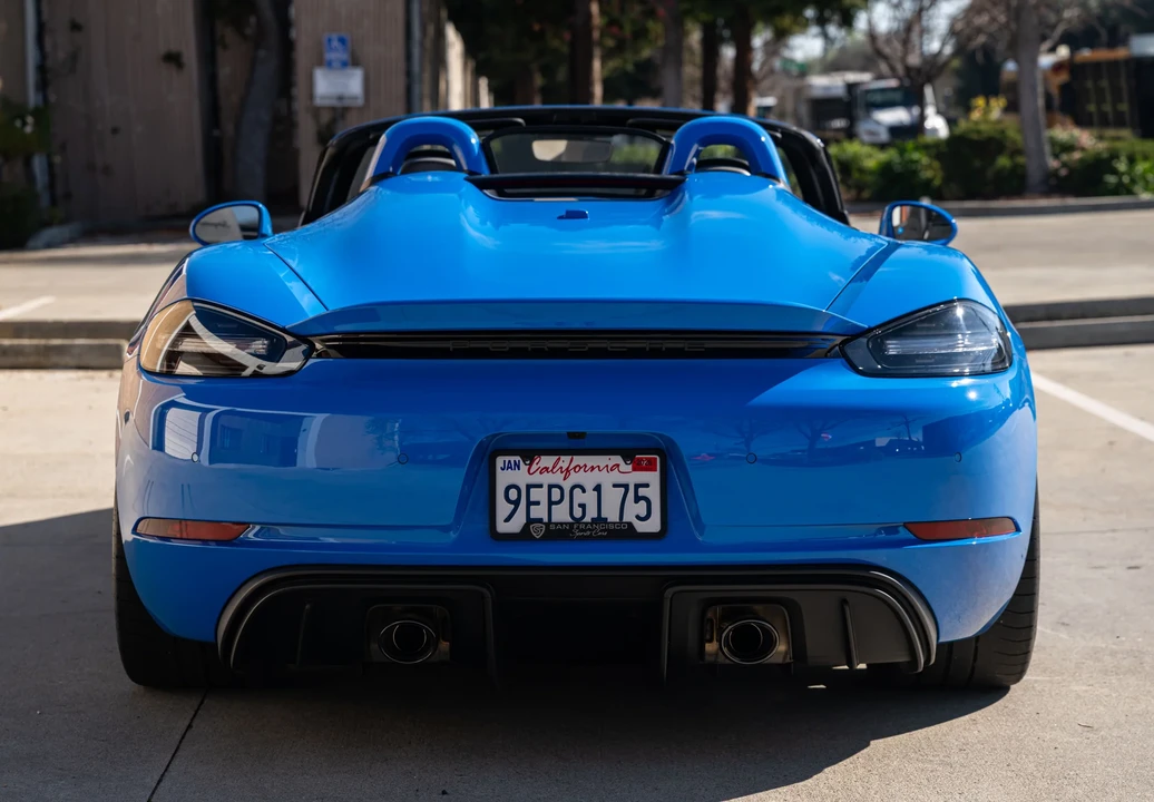 2023 Porsche - Image 13 of 31