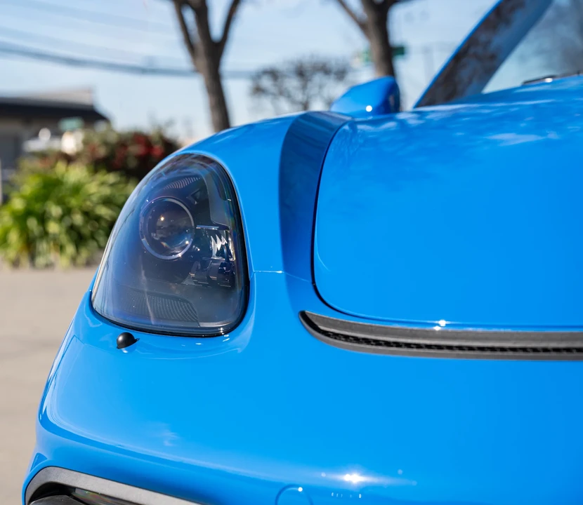 2023 Porsche - Image 25 of 31