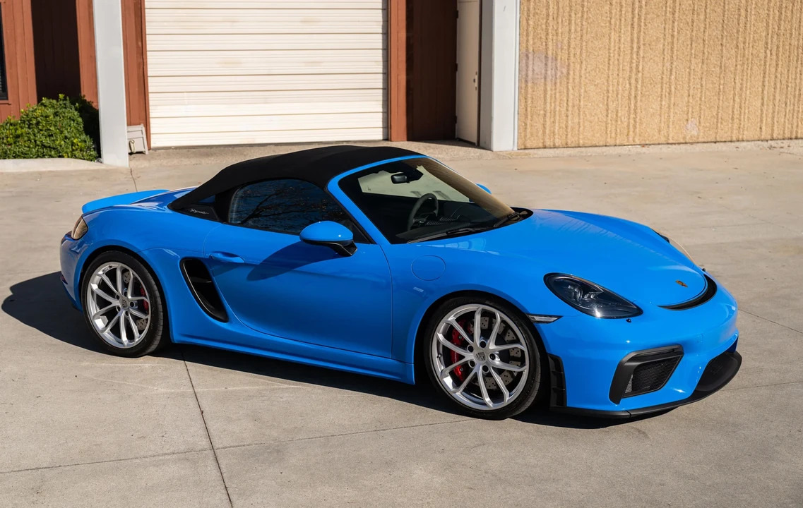 2023 Porsche - Image 22 of 31