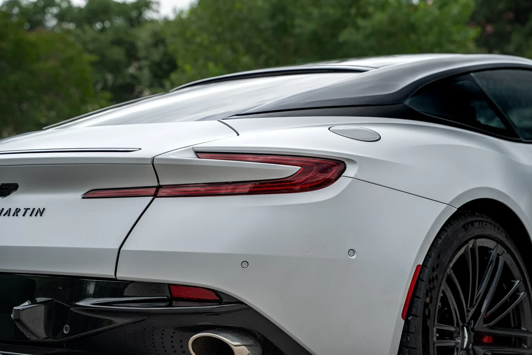 2024 Aston Martin DB12 - Image 10 of 31