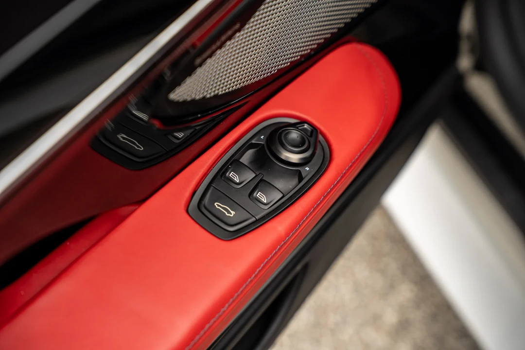 2024 Aston Martin DB12 - Image 17 of 31