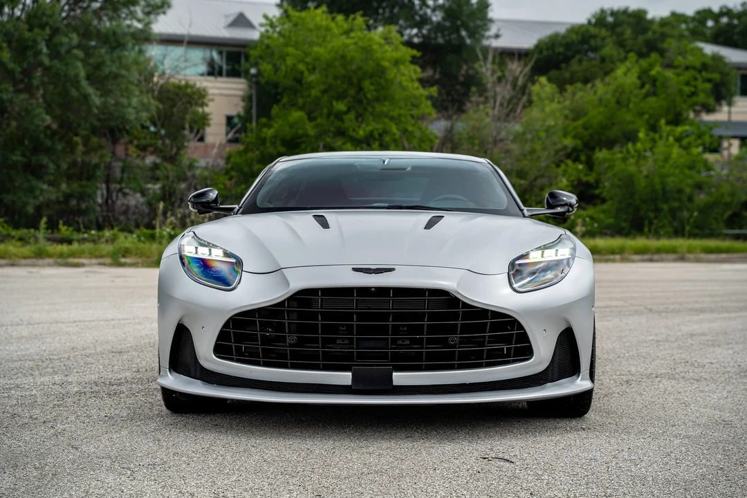 2024 Aston Martin DB12 - Image 7 of 31