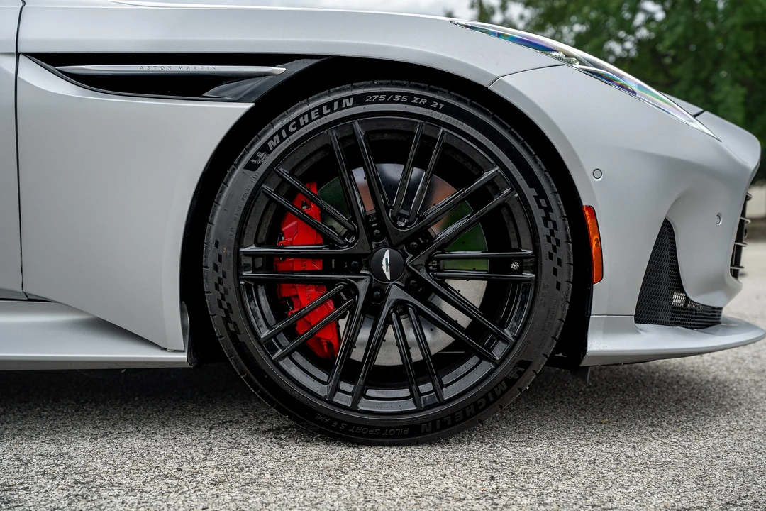 2024 Aston Martin DB12 - Image 13 of 31