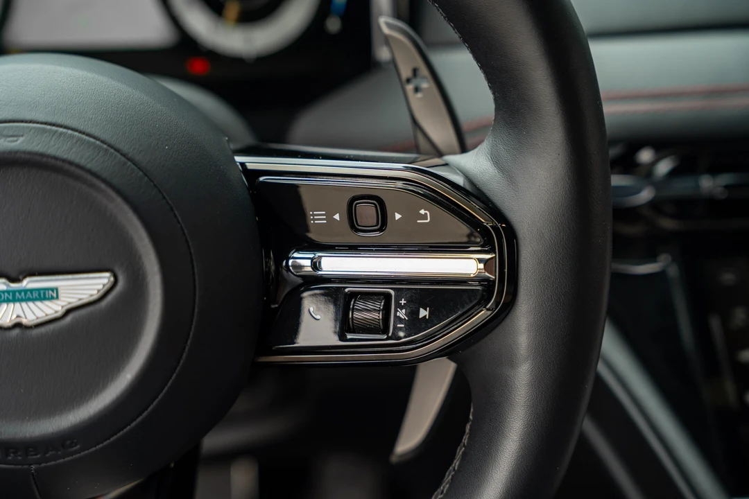 2024 Aston Martin DB12 - Image 26 of 31