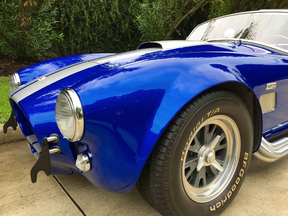 Shelby Cobra Replica - Image 17 of 31
