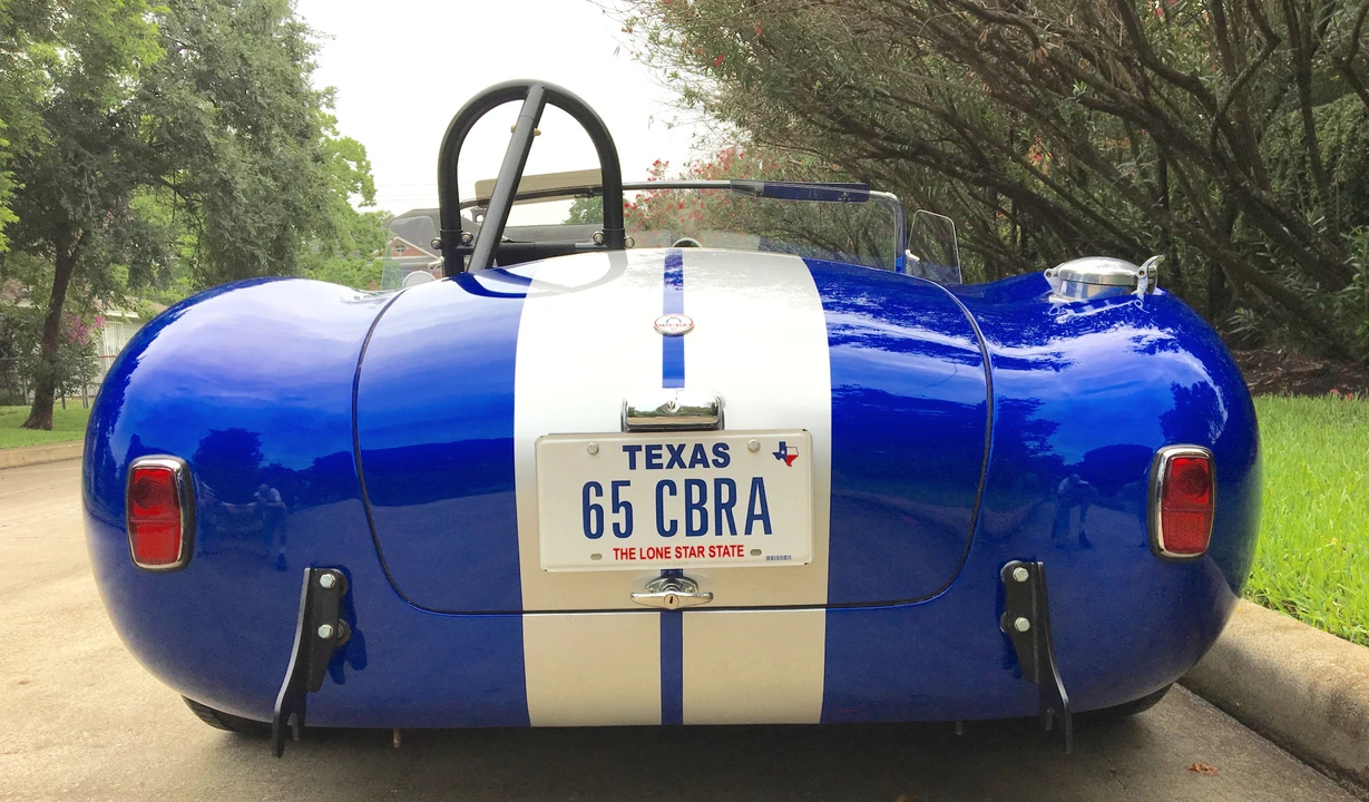 Shelby Cobra Replica - Image 6 of 31