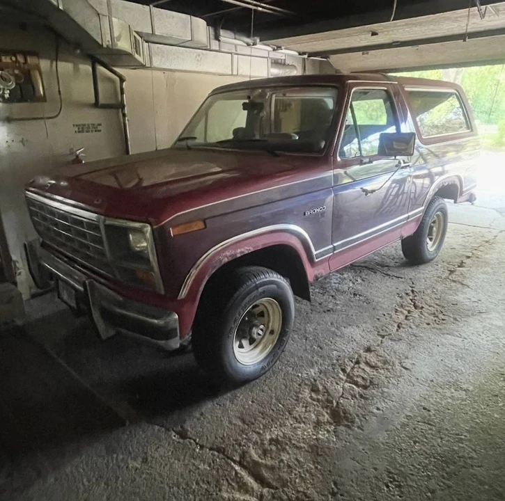 1981 Ford Bronco 3rd Gen - Image 3 of 4