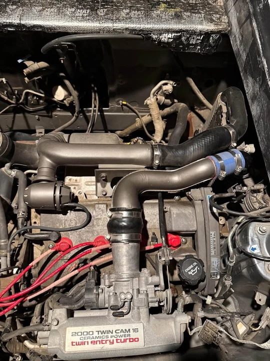 Parts & Memorabilia Engines - Image 3 of 4