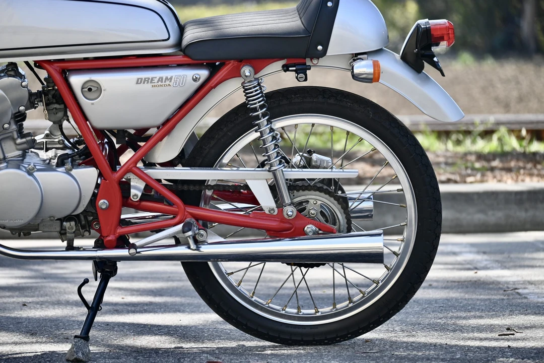 1997 Honda CB50R - Image 13 of 31