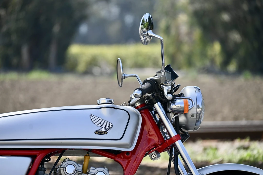 1997 Honda CB50R - Image 15 of 31