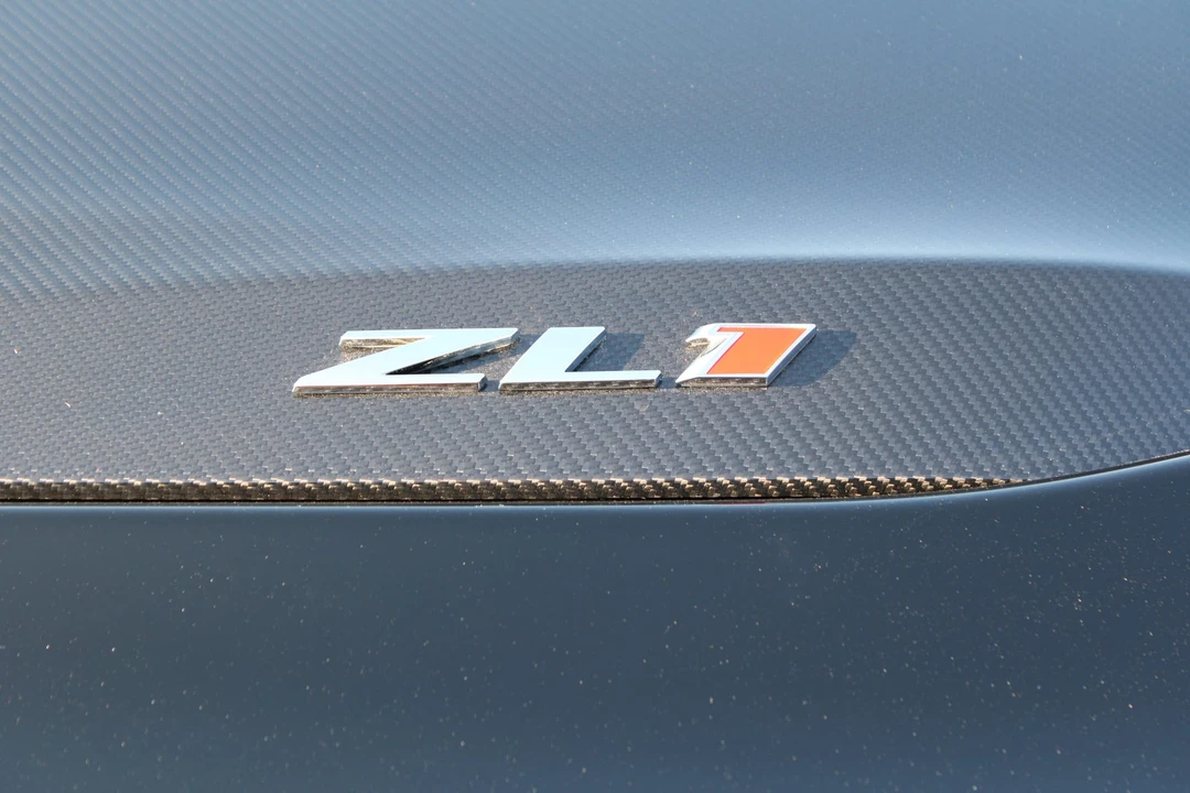 2023 Chevrolet Camaro ZL1 6th Gen - Image 21 of 31