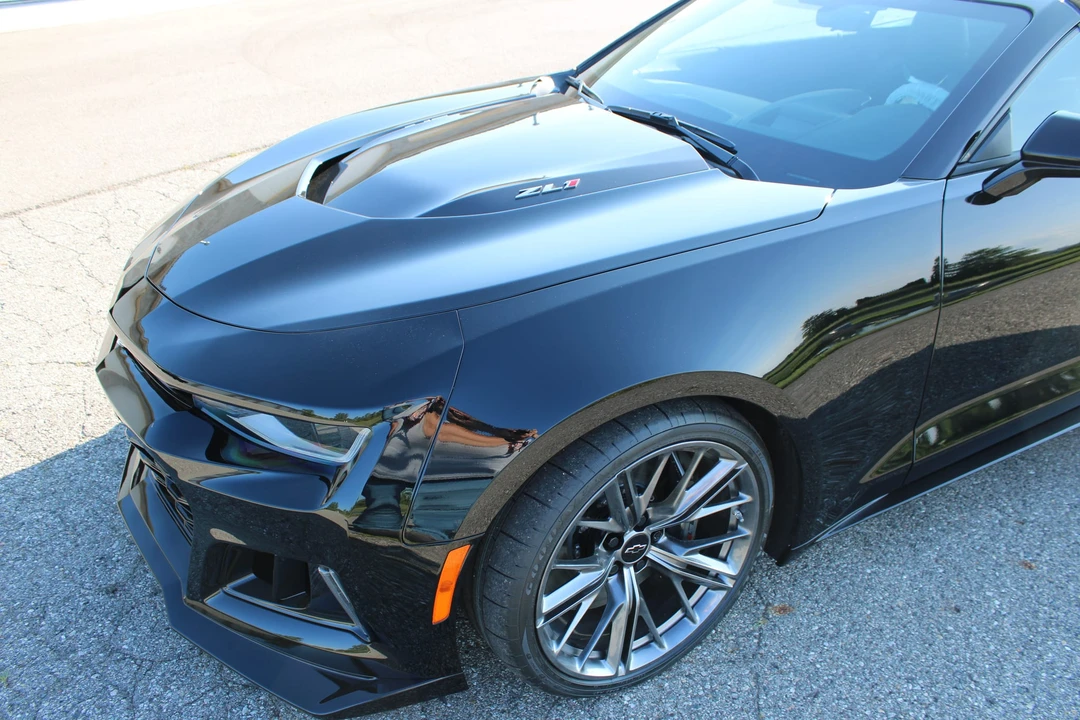 2023 Chevrolet Camaro ZL1 6th Gen - Image 23 of 31
