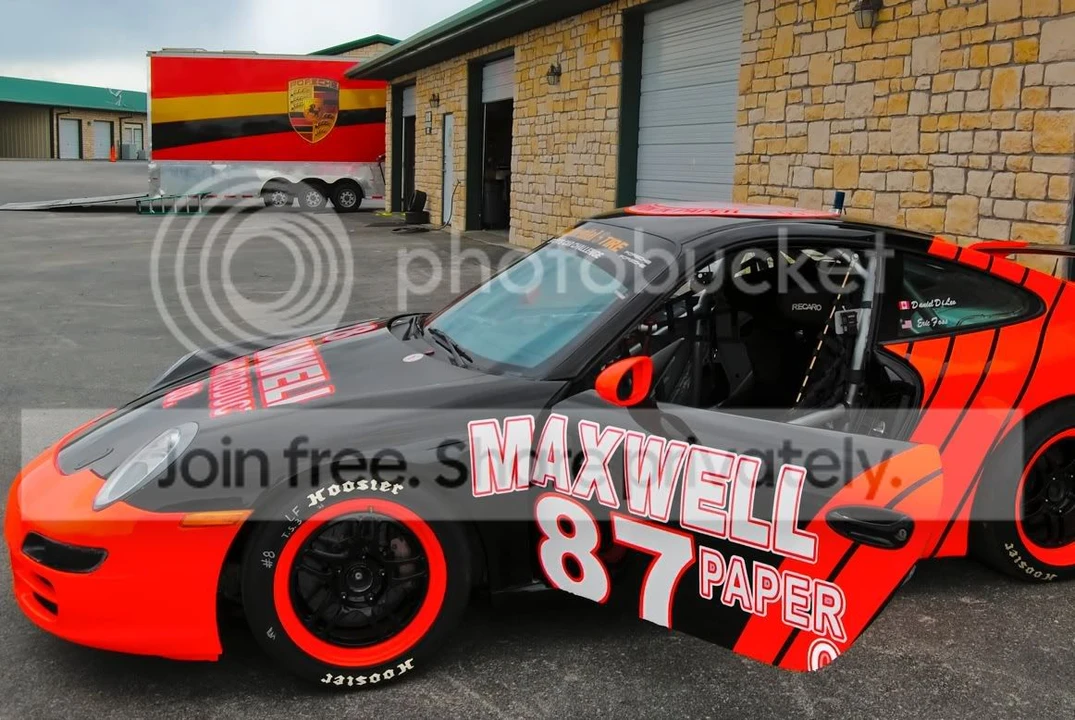 2005 Porsche 911 - Image 2 of 12