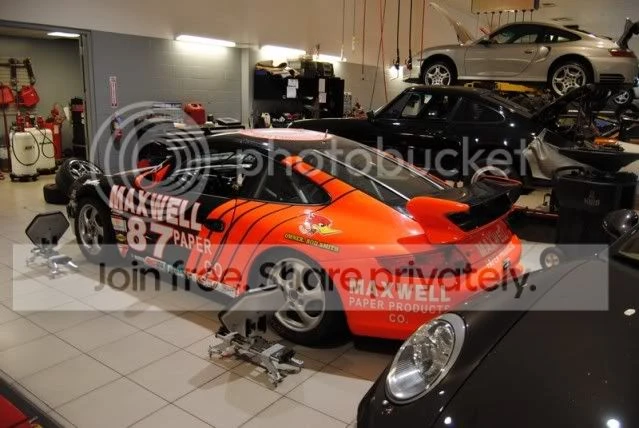 2005 Porsche 911 - Image 7 of 12