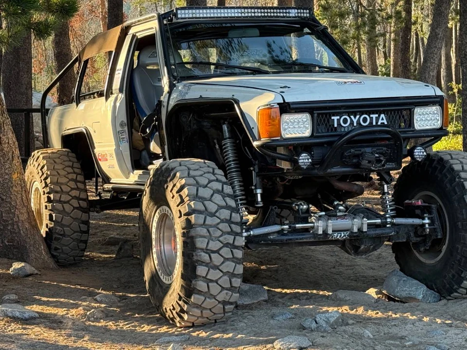 1987 Toyota 4Runner 1st Gen - Image 9 of 10