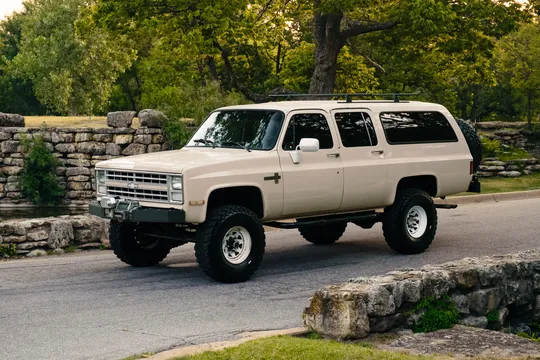 1988 Chevrolet Suburban V20 Scottsdale 4x4