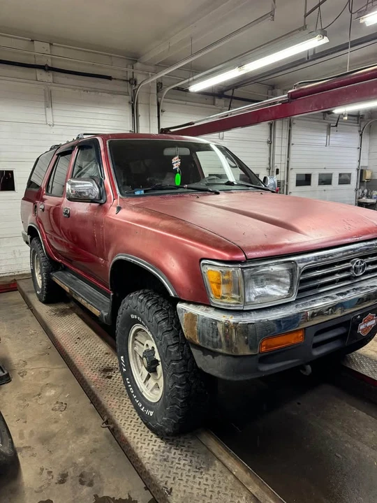 1993 Toyota 4Runner 2nd Gen - Image 2 of 6