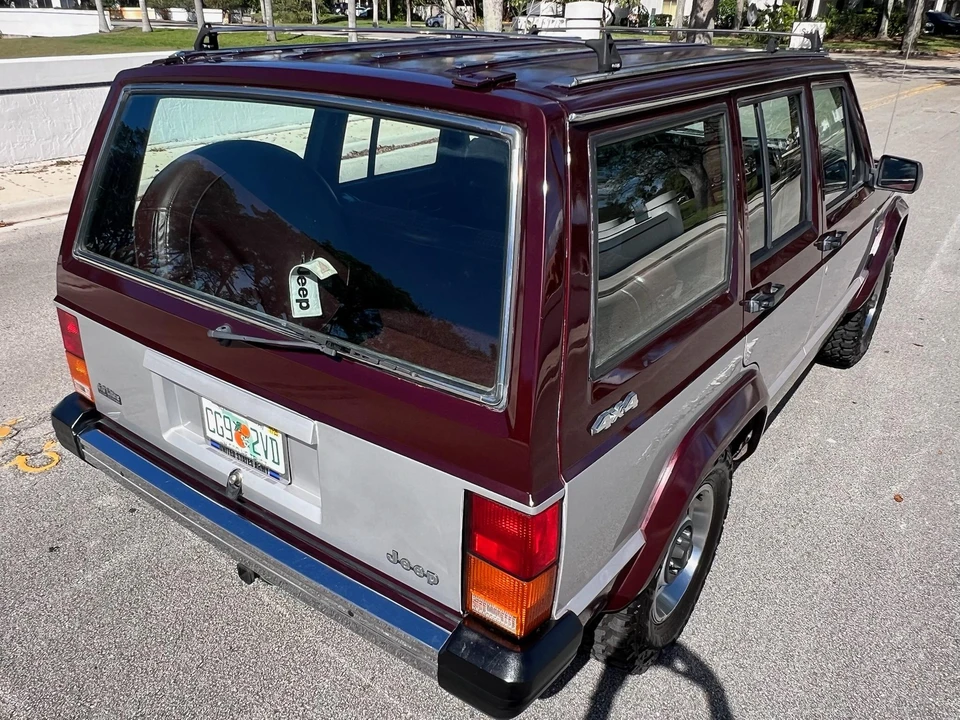 1984 Jeep XJ Cherokee - Image 27 of 31