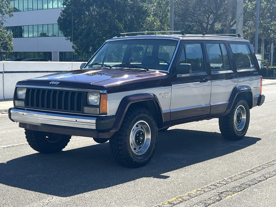 1984 Jeep XJ Cherokee - Image 3 of 31