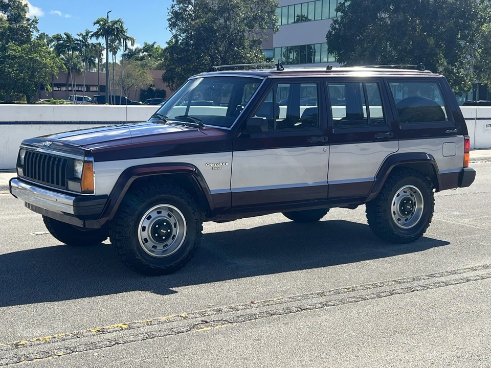 1984 Jeep XJ Cherokee - Image 19 of 31