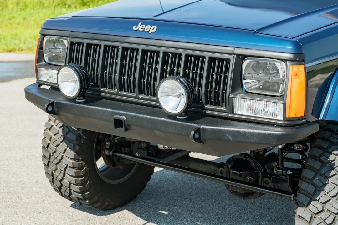 1988 Jeep Comanche - Image 13 of 31