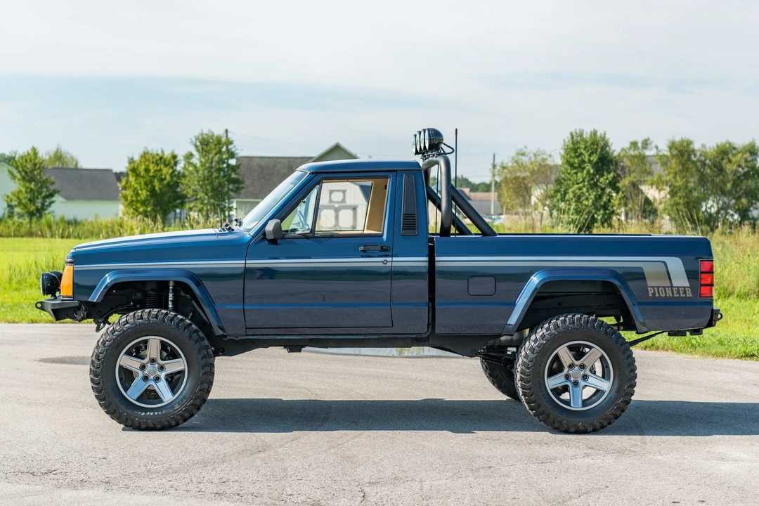 1988 Jeep Comanche - Image 11 of 31