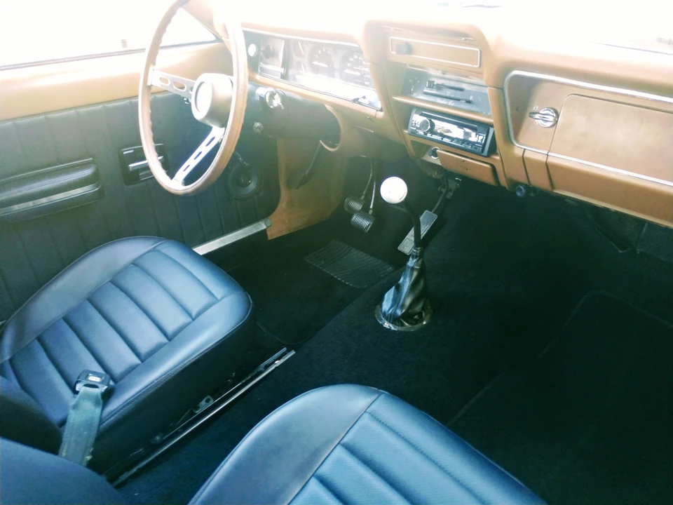 1976 AMC - Image 26 of 31