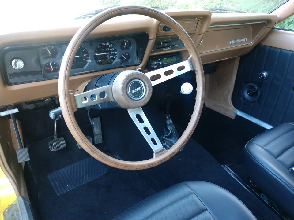 1976 AMC - Image 27 of 31