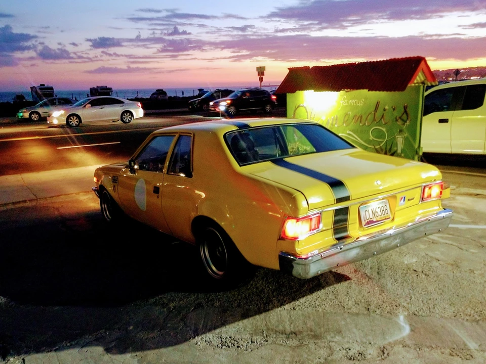 1976 AMC - Image 19 of 31