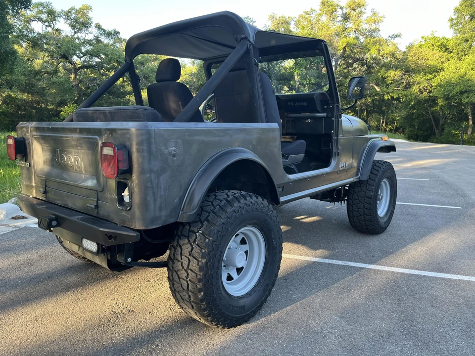 1985 Jeep CJ7 - Image 7 of 31
