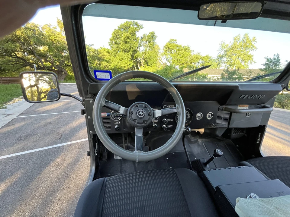 1985 Jeep CJ7 - Image 24 of 31