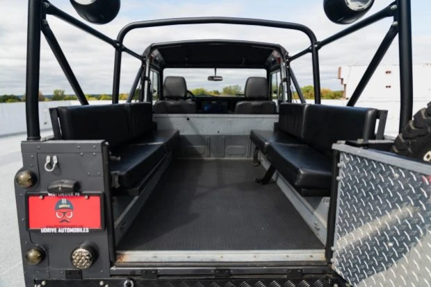 1986 Land Rover Defender 110 - Image 7 of 9