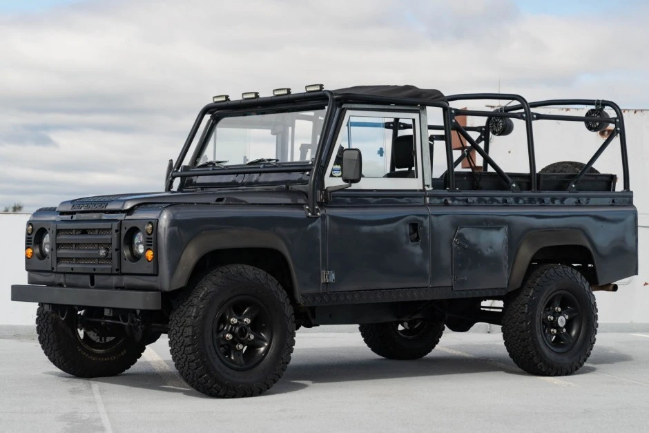 1986 Land Rover Defender 110 - Image 1 of 9