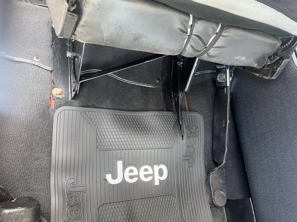 1989 Jeep YJ Wrangler - Image 31 of 31