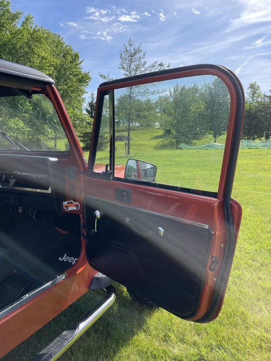 1989 Jeep YJ Wrangler - Image 28 of 31
