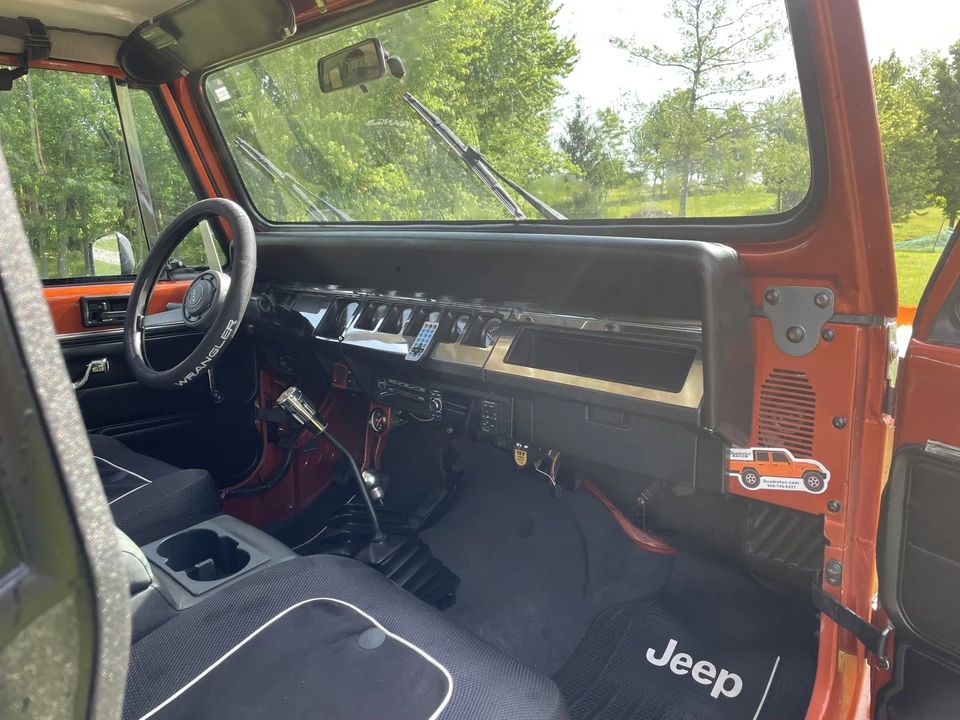 1989 Jeep YJ Wrangler - Image 26 of 31