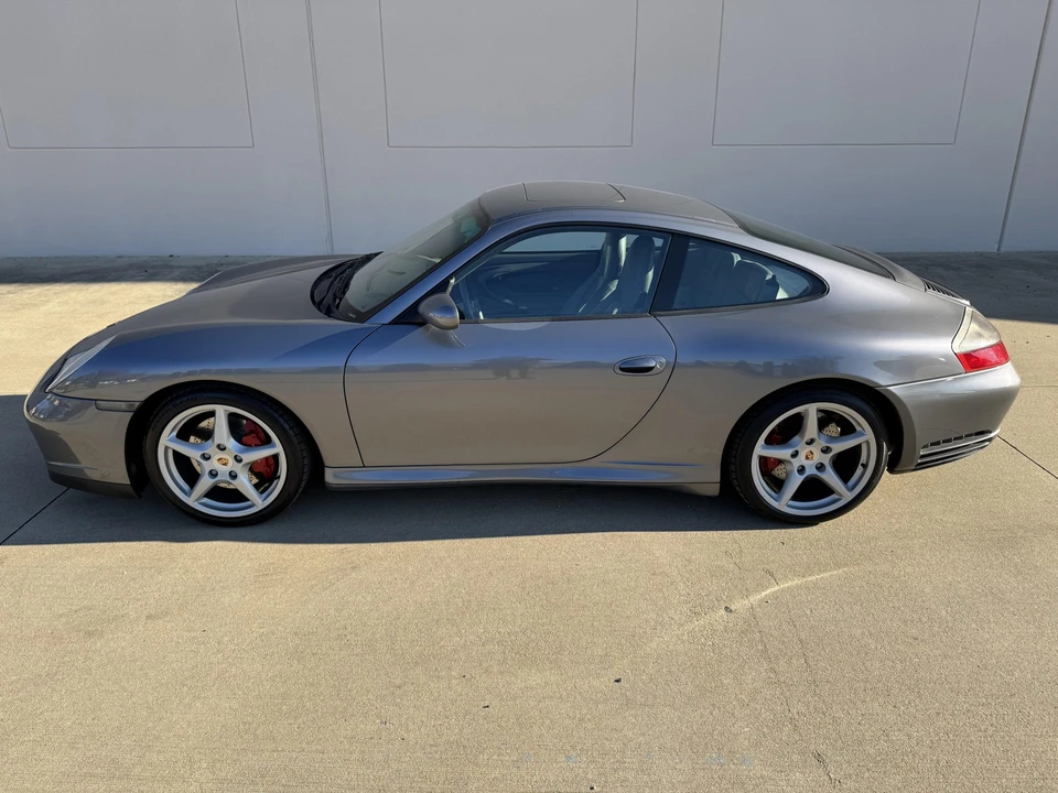 2002 Porsche 996 Carrera 4S - Image 10 of 31
