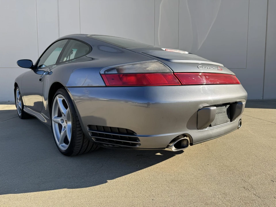 2002 Porsche 996 Carrera 4S - Image 13 of 31