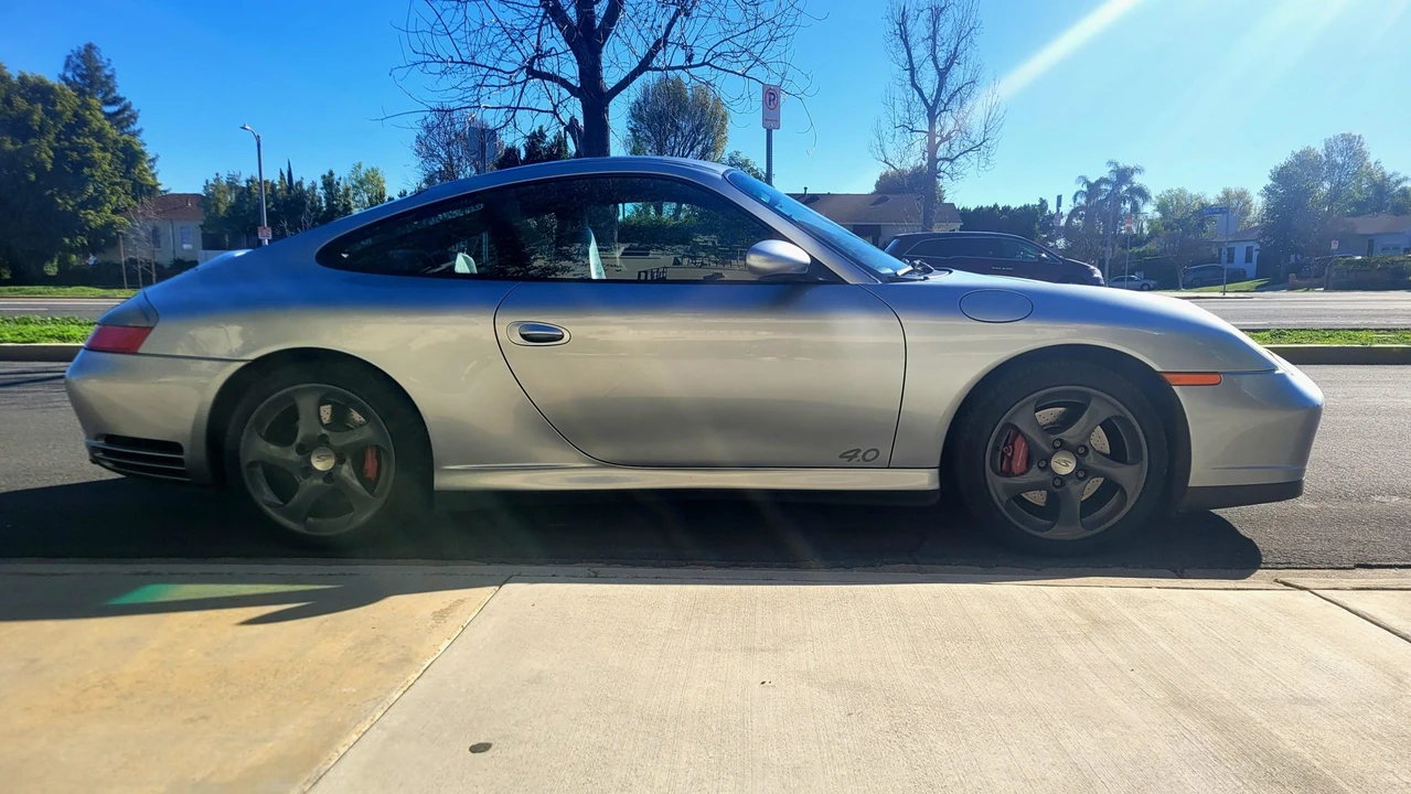 2002 Porsche 996 Carrera 4S - Image 17 of 31