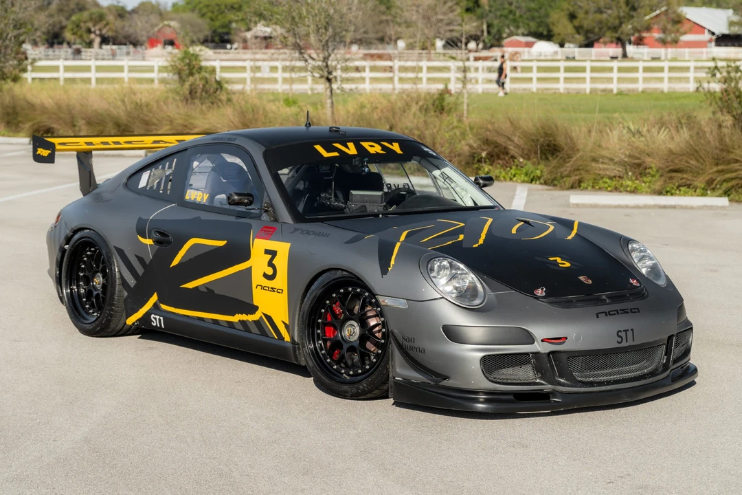 2006 Porsche 997 GT3 - Image 17 of 31