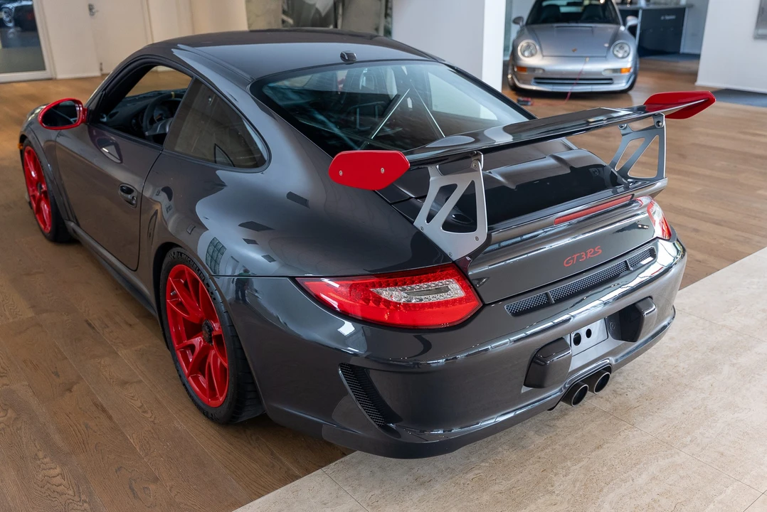 2010 Porsche 997 GT3 RS - Image 23 of 31