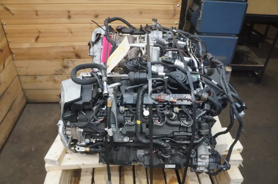 2017 Parts & Memorabilia Engines - Image 4 of 10