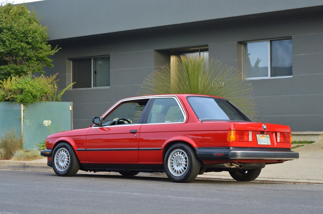 1986 BMW E30 3 Series - Image 9 of 31