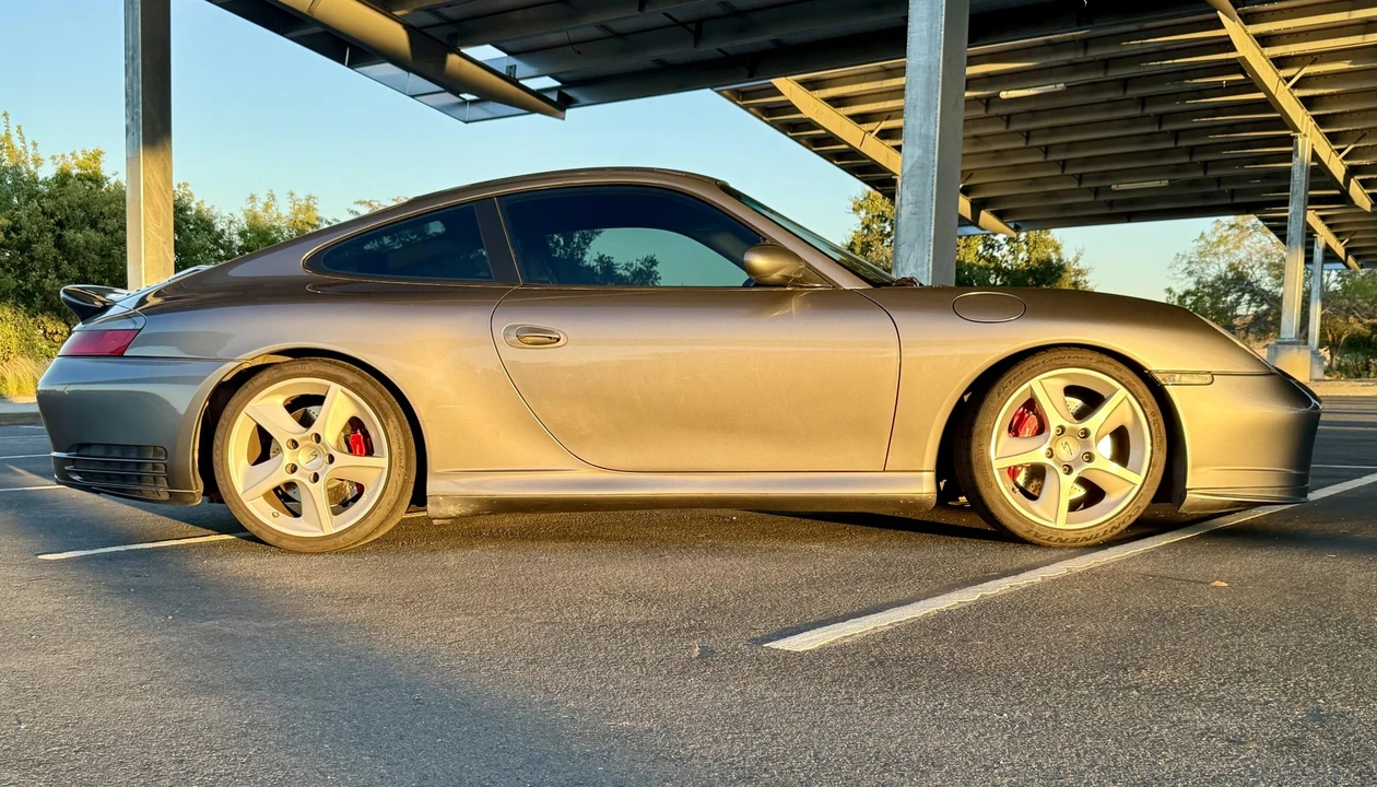 2002 Porsche 996 Carrera 4S - Image 19 of 31