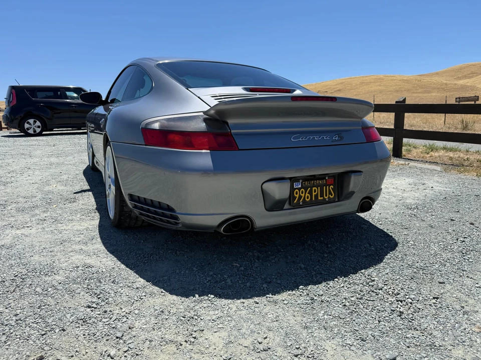 2002 Porsche 996 Carrera 4S - Image 12 of 31